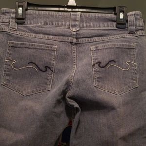 Size 5 Billabong jeans